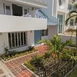 Blue House 5 Pool Jacuzzi Ciudad Antigua