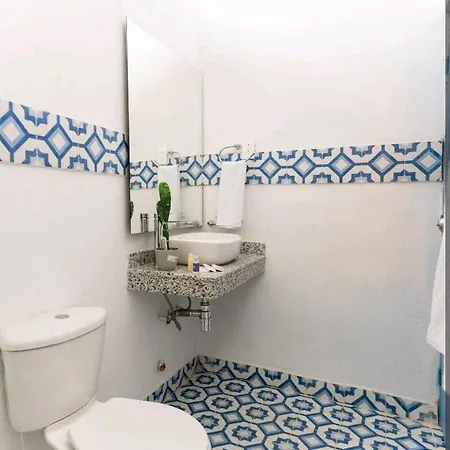 Blue House 5 Pool Jacuzzi Ciudad Antigua Apartment