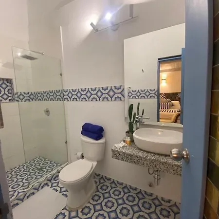 Blue House 5 Pool Jacuzzi Ciudad Antigua Apartment *